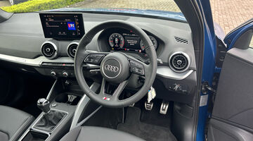 2026 Audi 1.0 TFSI 30 S line Euro 6 5-door (Blue) - Image: 6
