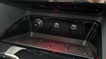2025 Audi 2.0 TDI Sport S Tronic quattro Euro 6 5-door (Black) - Image: 12