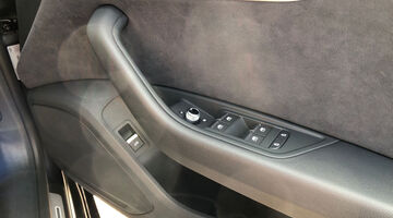 2023 Audi 2.0 TDI 40 S line Sportback S Tronic quattro Euro 6 5-door (Grey) - Image: 24