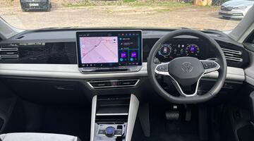 2026 Volkswagen Elegance 1.5 eTSI 150 PS 7-Speed DSG 5-door (Blue) - Image: 8
