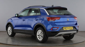 2024 Volkswagen TSI Life Euro 6 5-door (Blue) - Image: 3