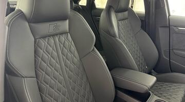 2026 Audi 2.0 TFSI Black Edition S Tronic quattro Euro 6 4-door (Audi exclusive paint finish) - Image: 27