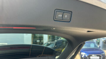 2026 Audi 45 Black Edition Auto quattro 5-door 82kWh (Grey) - Image: 38