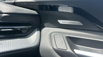 2026 Audi 2.0 TDI S line Sportback S Tronic quattro Euro 6 5-door (Grey) - Image: 23