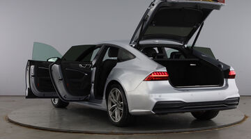 2022 Audi 2.0 TDI 40 Black Edition Sportback S Tronic quattro Euro 6 5-door (Silver) - Image: 11