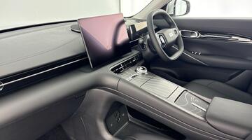 2026 Geely EM-i 29.8kWh Ultra Auto Euro 6 5-door (Silver) - Image: 2
