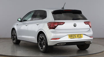 2025 Volkswagen 1.0 TSI R-Line DSG Euro 6 5-door (Silver) - Image: 3