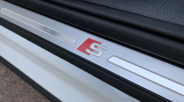 2025 Audi 1.0 TFSI 30 S line Euro 6 5-door (White) - Image: 15