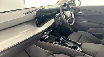 2026 Audi SUV Sport TFSI 150 PS S tronic (Grey) - Image: 2