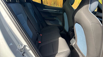 2026 Volvo P5 Long Range 69kWh Ultra Auto 5-door (Grey) - Image: 10