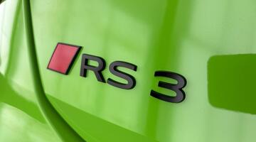 2026 Audi RS 3 Sportback Carbon Black 400 PS S tronic (Green) - Image: 34