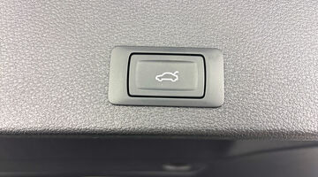 2026 Audi TFSI CoD 35 S line S Tronic Euro 6 5-door (Blue) - Image: 34