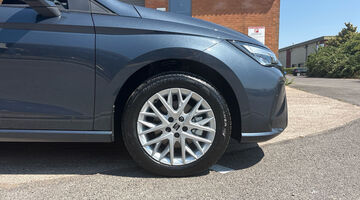 2026 SEAT 1.0 TSI SE Technology DSG Euro 6 5-door (Grey) - Image: 5