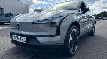 2026 Volvo P5 Long Range 69kWh Ultra Auto 5-door (Grey) - Image: 24