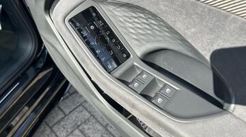2026 Audi Saloon Vorsprung TFSI 367 PS S tronic (Black) - Image: 21