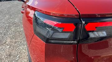 2026 Volkswagen New Life 1.5 eTSI 116 PS 7-speed DSG 5-door (Red) - Image: 29