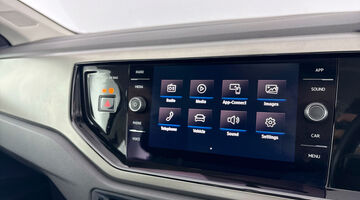 2019 Volkswagen 1.0 TSI SE Euro 6 5-door (Black) - Image: 19