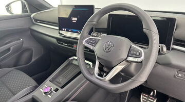2026 Volkswagen ETSI MHEV R-Line DSG Euro 6 5-door (Grey) - Image: 6