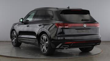 2026 Volkswagen Black Edition 3.0 TDI 4MOTION 286 PS 8-Speed Tiptronic 5-door (Black) - Image: 3