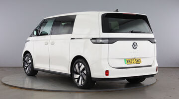 2025 Volkswagen Pro 79kWh Commerce Plus Auto 5-door (White) - Image: 3