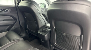 2020 Volvo 2.0 D4 R-Design Auto Euro 6 5-door (Grey) - Image: 30