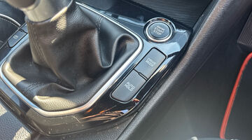 2022 Kia T-GDi GT-Line Euro 6 5-door (Orange) - Image: 17