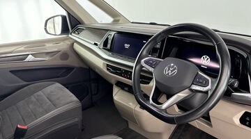 2024 Volkswagen 1.4 TSI eHybrid Style 5-door LWB DSG (Grey) - Image: 6