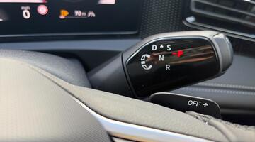 2026 Volkswagen Match 1.5 eTSI 150 PS 7-Speed DSG 5-door (Grey) - Image: 26
