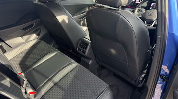 2026 Volkswagen ETSI MHEV R-Line DSG Euro 6 5-door (Blue) - Image: 51