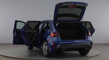 2026 Audi Sportback Black Edition TFSI 150 PS S tronic (Blue) - Image: 11
