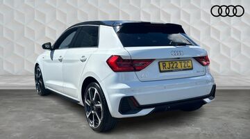 2022 Audi 1.0 TFSI 30 Black Edition Sportback Euro 6 5-door (White) - Image: 3