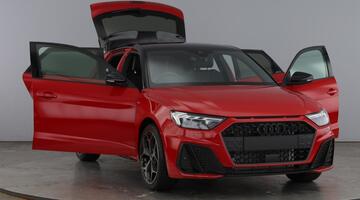 2026 Audi Sportback Black Edition 30 TFSI 116 PS S tronic (Red) - Image: 9