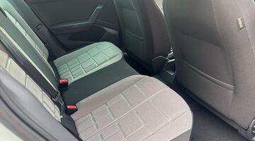 2026 SEAT 1.0 TSI FR Euro 6 5-door (Grey) - Image: 37