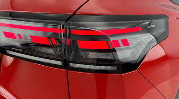 2026 Volkswagen 2.0 TDI Match DSG Euro 6 5-door (Red) - Image: 32