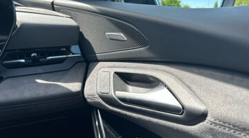 2026 Audi 100kWh Black Edition Auto quattro 5-door (Grey) - Image: 23