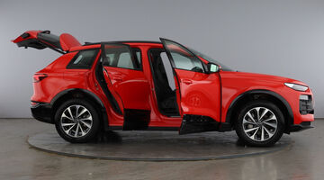 2024 Audi 100kWh Sport Auto quattro 5-door (Red) - Image: 10