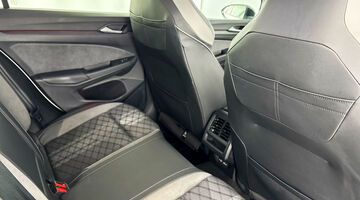 2024 Volkswagen ETSI MHEV Black Edition DSG Euro 6 5-door (White) - Image: 28