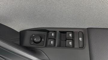 2026 SEAT 1.0 TSI FR First Edition DSG Euro 6 5-door (Multicolour) - Image: 19
