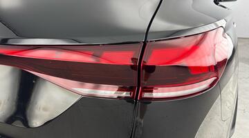 2026 Audi Q6 SUV Black Edition e-tron performance 225,00 kW (Black) - Image: 30