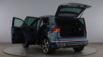 2023 Volkswagen TSI 13kWh R-Line DSG Euro 6 5-door (Blue) - Image: 12