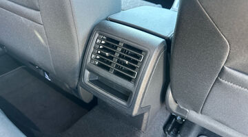 2026 Volkswagen ETSI MHEV Match DSG Euro 6 5-door (Grey) - Image: 29