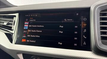 2026 Audi Sportback Black Edition 30 TFSI 116 PS S tronic (Blue) - Image: 15