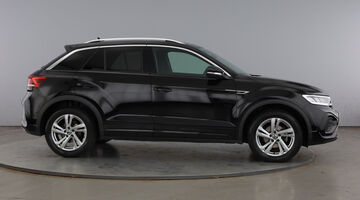 2025 Volkswagen TSI R-Line DSG Euro 6 5-door (Black) - Image: 4