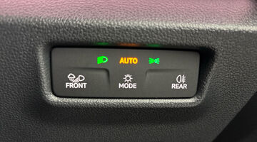 2026 Volkswagen ETSI MHEV Match DSG Euro 6 5-door (Silver) - Image: 25