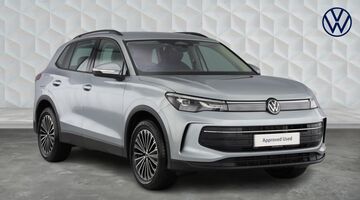 2026 Volkswagen ETSI MHEV Life DSG Euro 6 5-door (Silver) - Image: 1