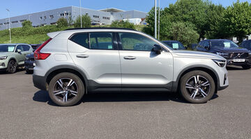 2022 Volvo 2.0 B3 MHEV Plus Dark DCT Auto Euro 6 5-door (Silver) - Image: 4