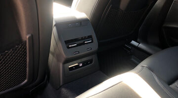 2026 Audi 2.0 TFSI Black Edition S Tronic Euro 6 5-door (Grey) - Image: 21