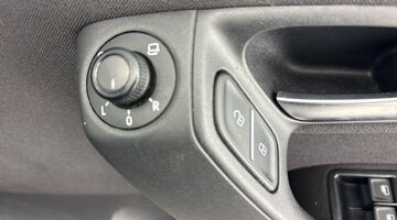 2017 Volkswagen TSI Match Edition Euro 6 5-door (Grey) - Image: 21