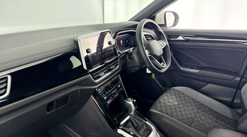 2022 Volkswagen TSI R-Line DSG Euro 6 5-door (White) - Image: 2