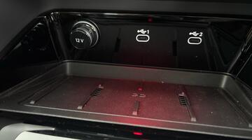 2025 Audi 2.0 TDI Sport S Tronic quattro Euro 6 5-door (Black) - Image: 7